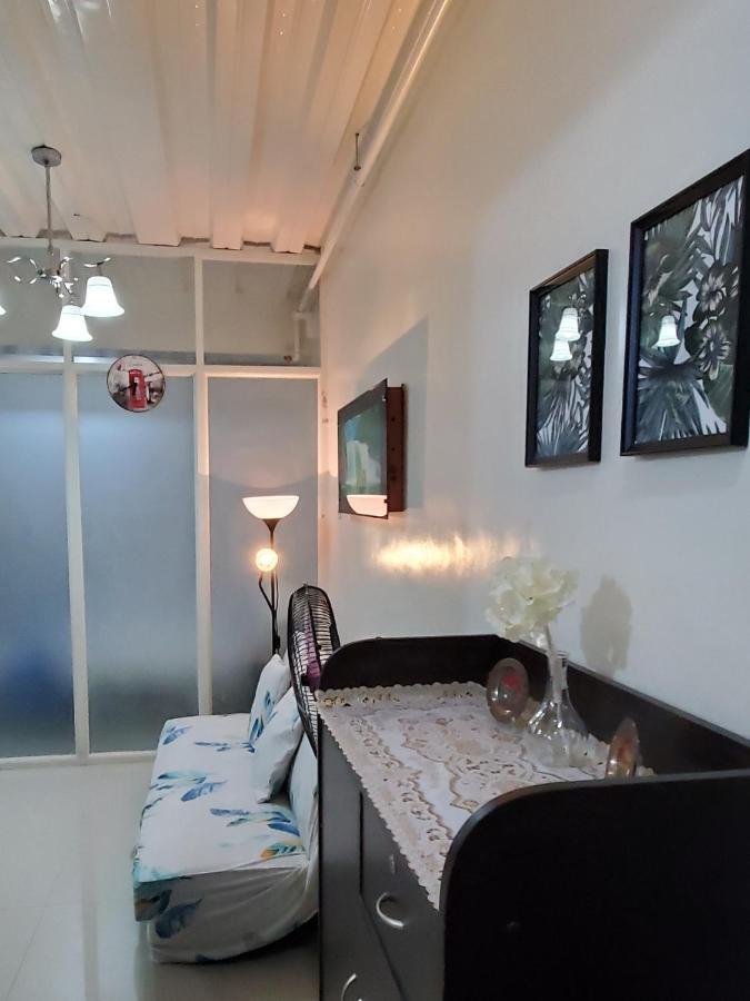 Jen'S Paranaque City Apartment Manilla Buitenkant foto